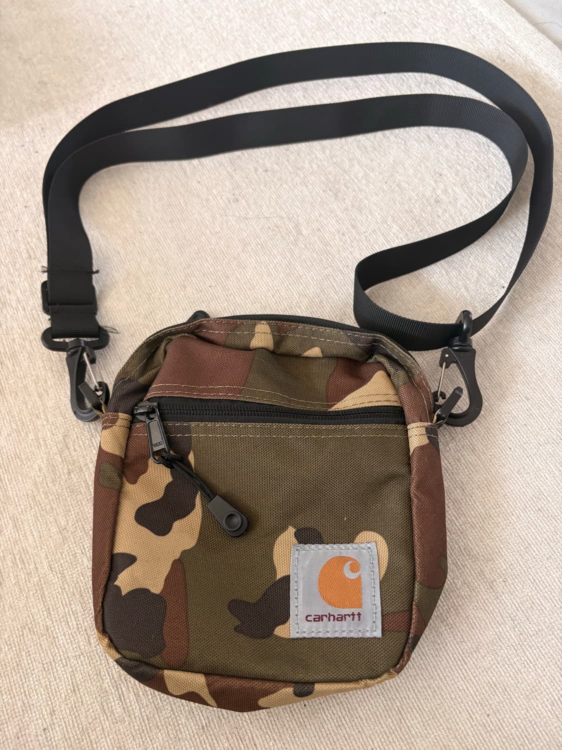 칼하트윕 스몰크로스백 상품이미지1