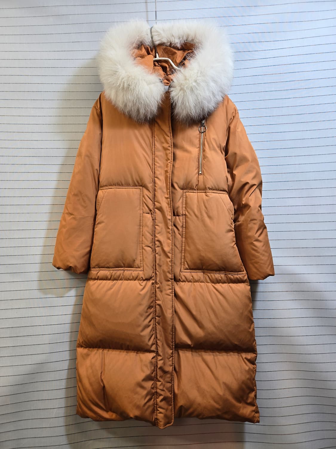 온앤온 퍼 후드패딩 상품이미지1