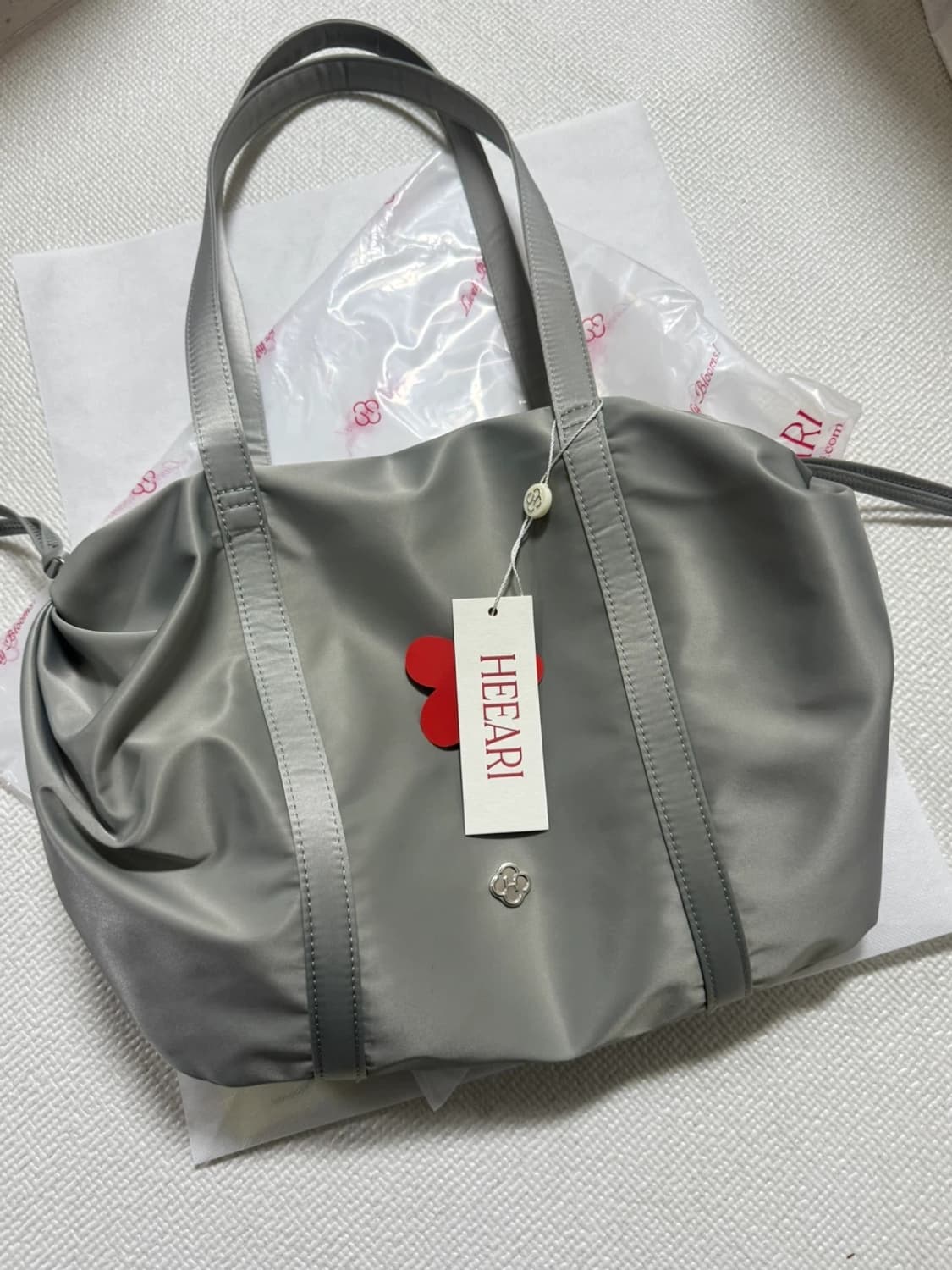히어리 더플백 실버 새상품 (98000원) 상품이미지7