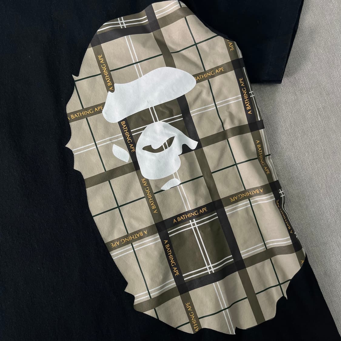 105 베이프 체크 빅헤드 반팔티 상품이미지2