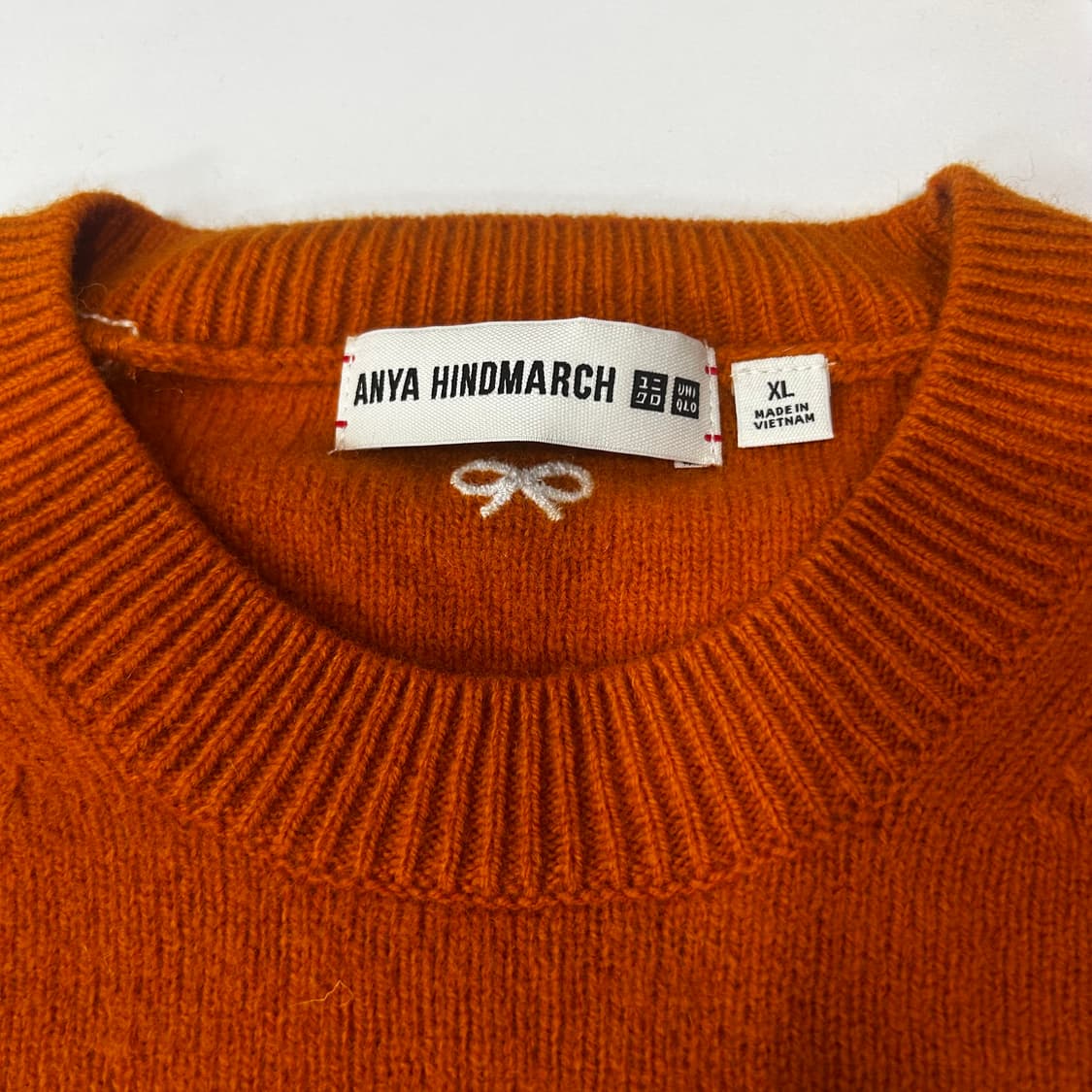 안야 힌드마치 유니클로 프리미엄램 크루넥 스웨터 anyahindmarch 상품이미지3
