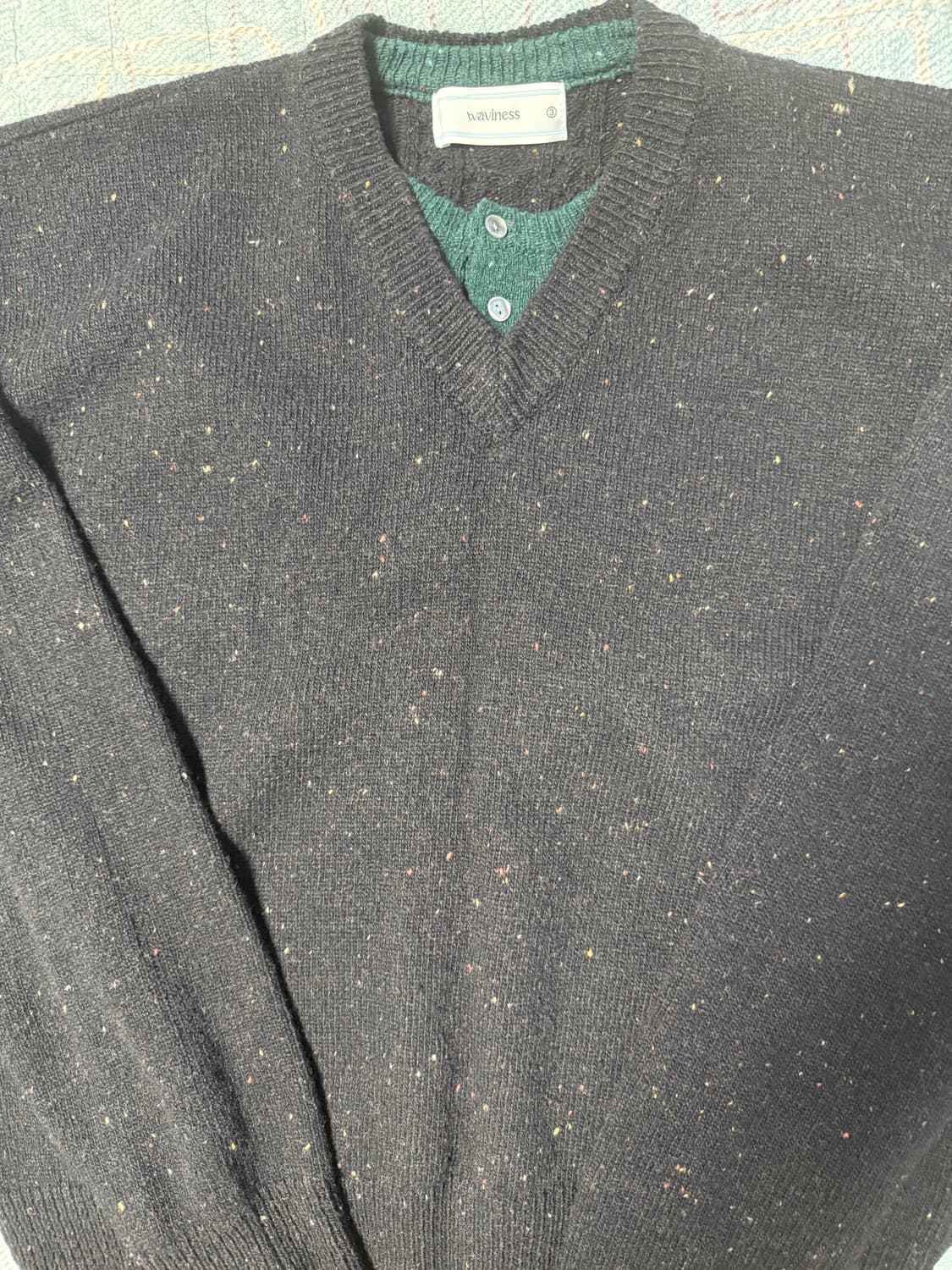 웨이비니스 브이넥 니트 2종 일괄 판매 상품이미지2