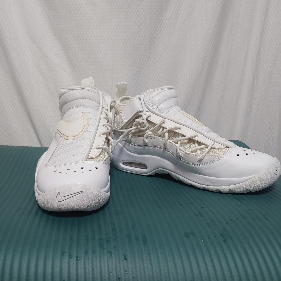 나이키 에어 쉐이크 트리플화이트운동화280 상품이미지1