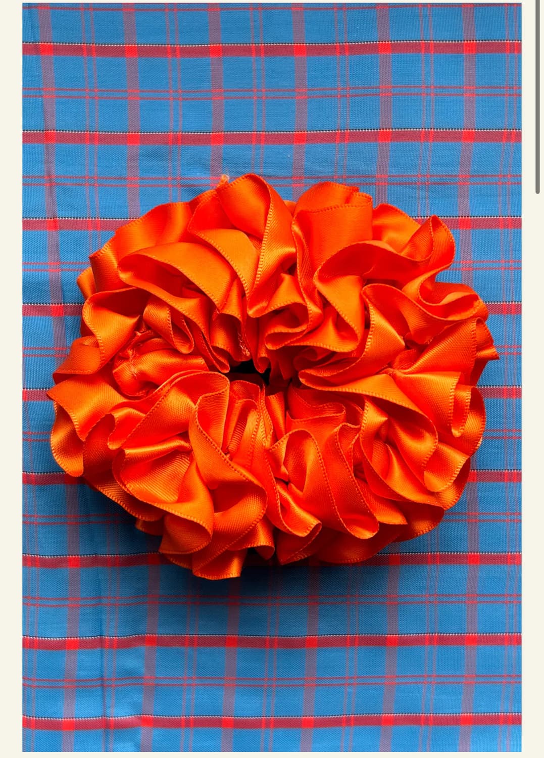 마리암 나시르 자데 카네이션 스크런치 새상품 상품이미지2