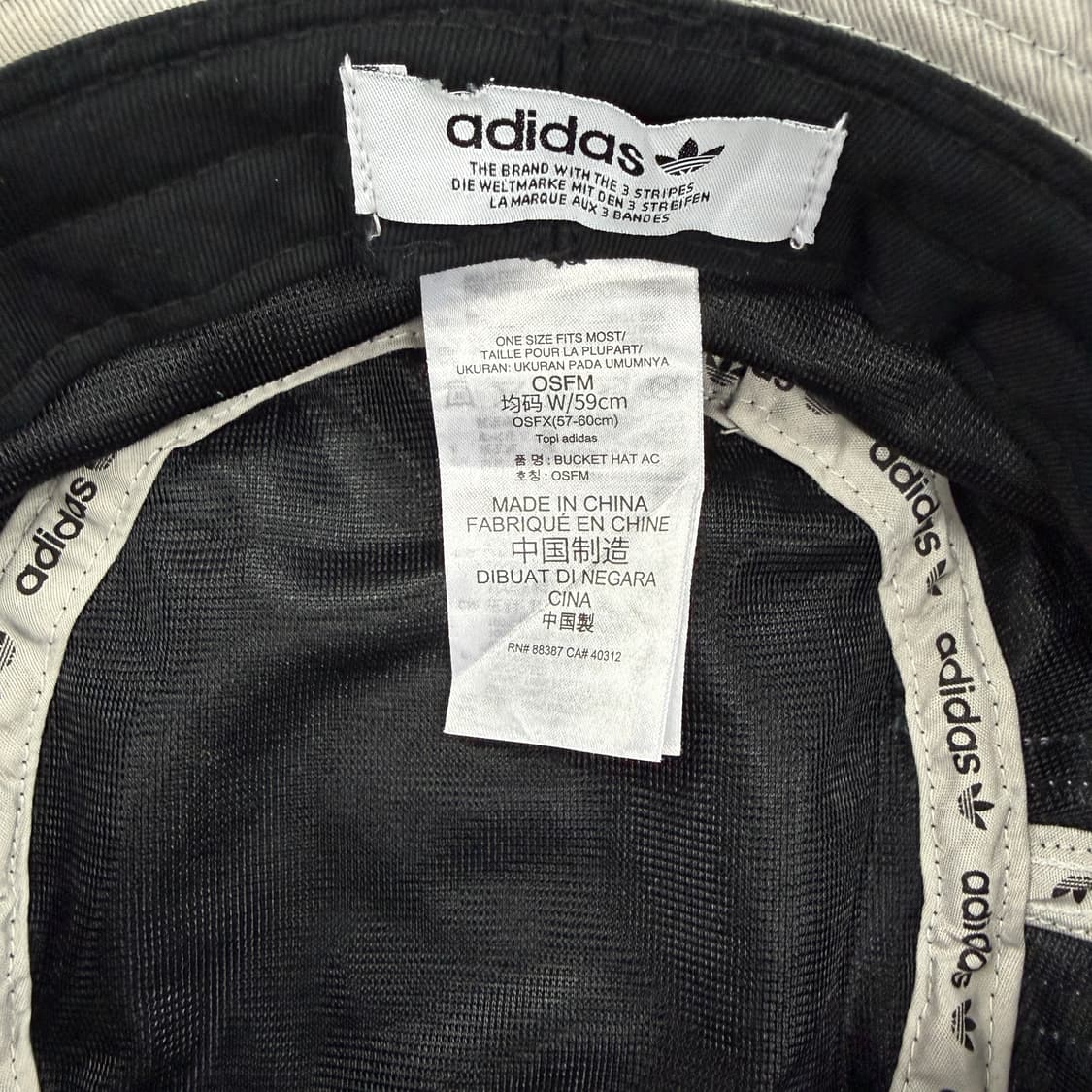 아디다스 Adidas 트레포일 삼선 버킷햇(블랙,검흰) 상품이미지5