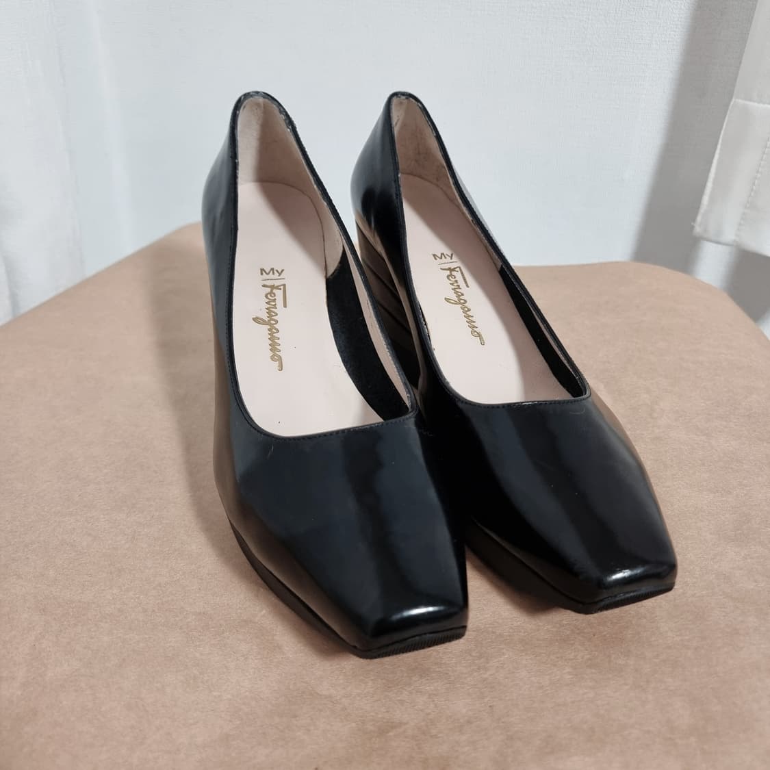 페라가모 웨지힐 구두 힐 슈즈 (37.5/245) 상태최상 상품이미지2