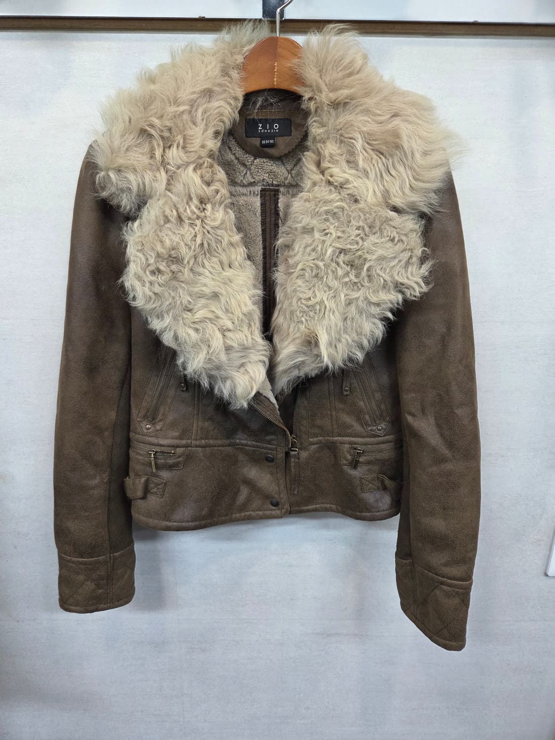 지오송지오 양털 퍼 안감밍크 무스탕 자켓 66 상품이미지1