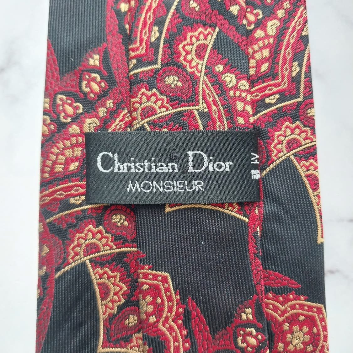 디올 실크 레드&블랙 페이즐리 넥타이 9.5cm A+등급 K1273
 상품이미지10