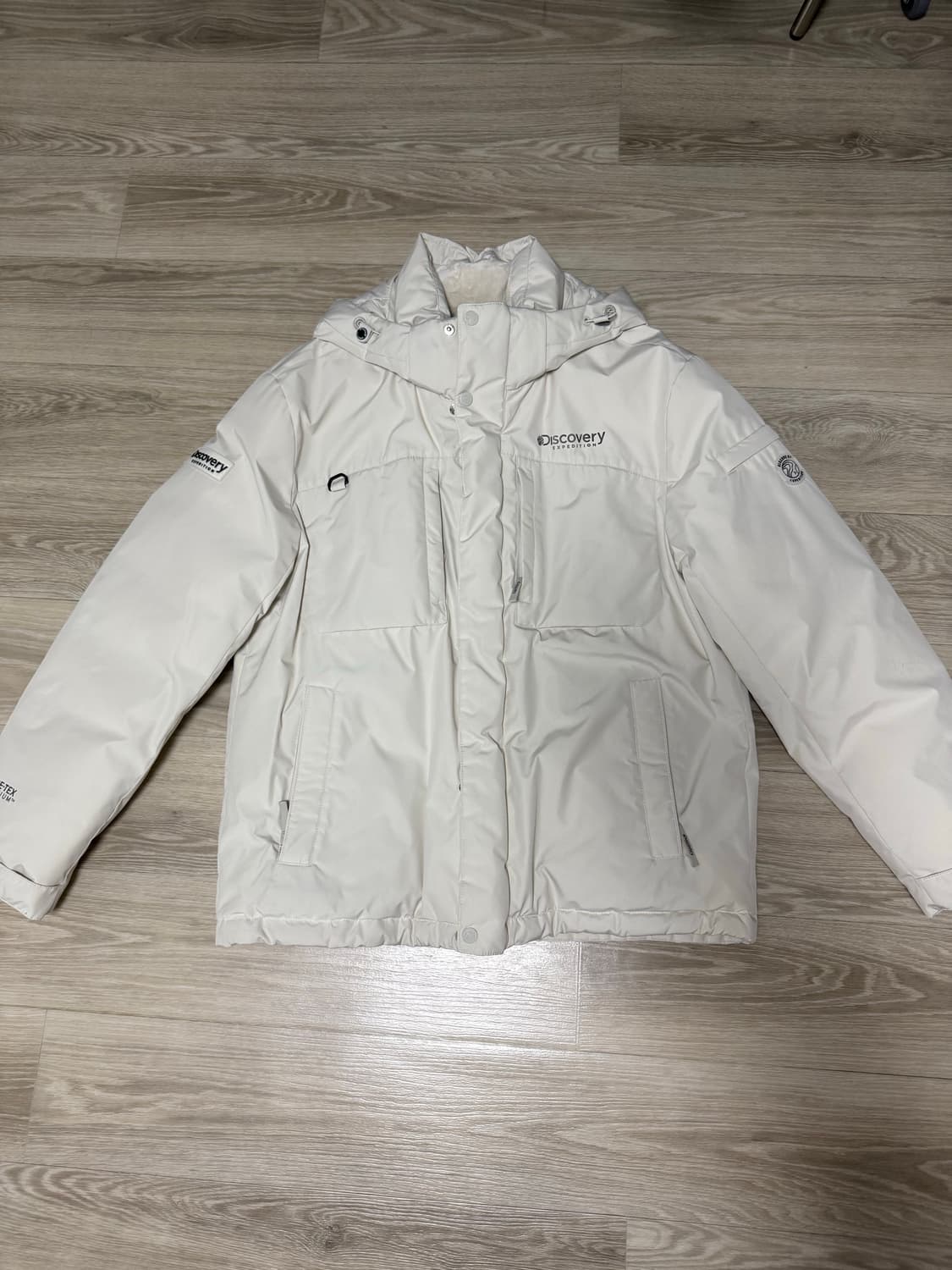 디스커버리 고어텍스 패딩 상품이미지1