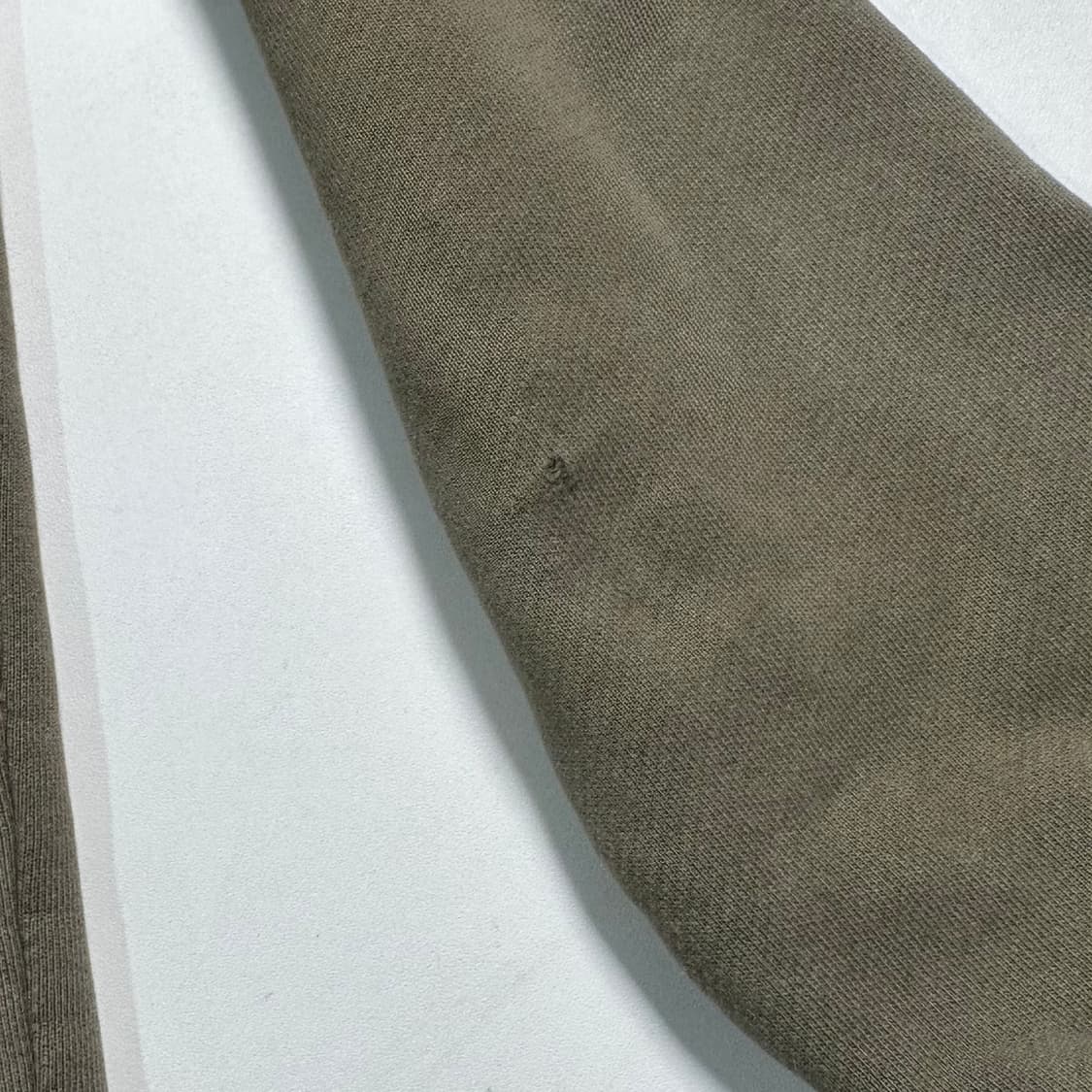 메봉키츠네 컬러폭스 카키맨투맨 상품이미지6