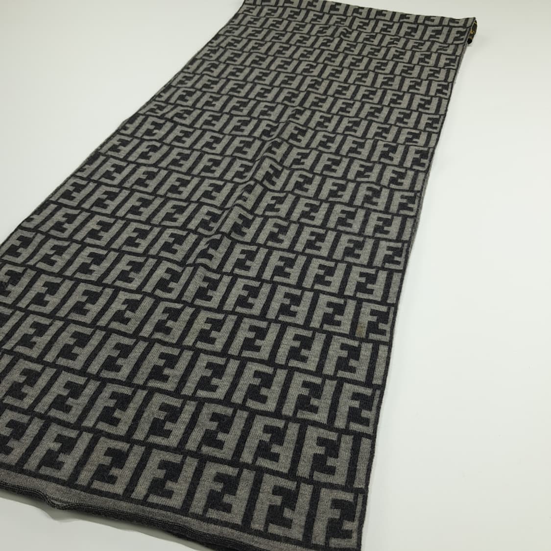 MX135 펜디 FF 로고 울 목도리 머플러 상품이미지6