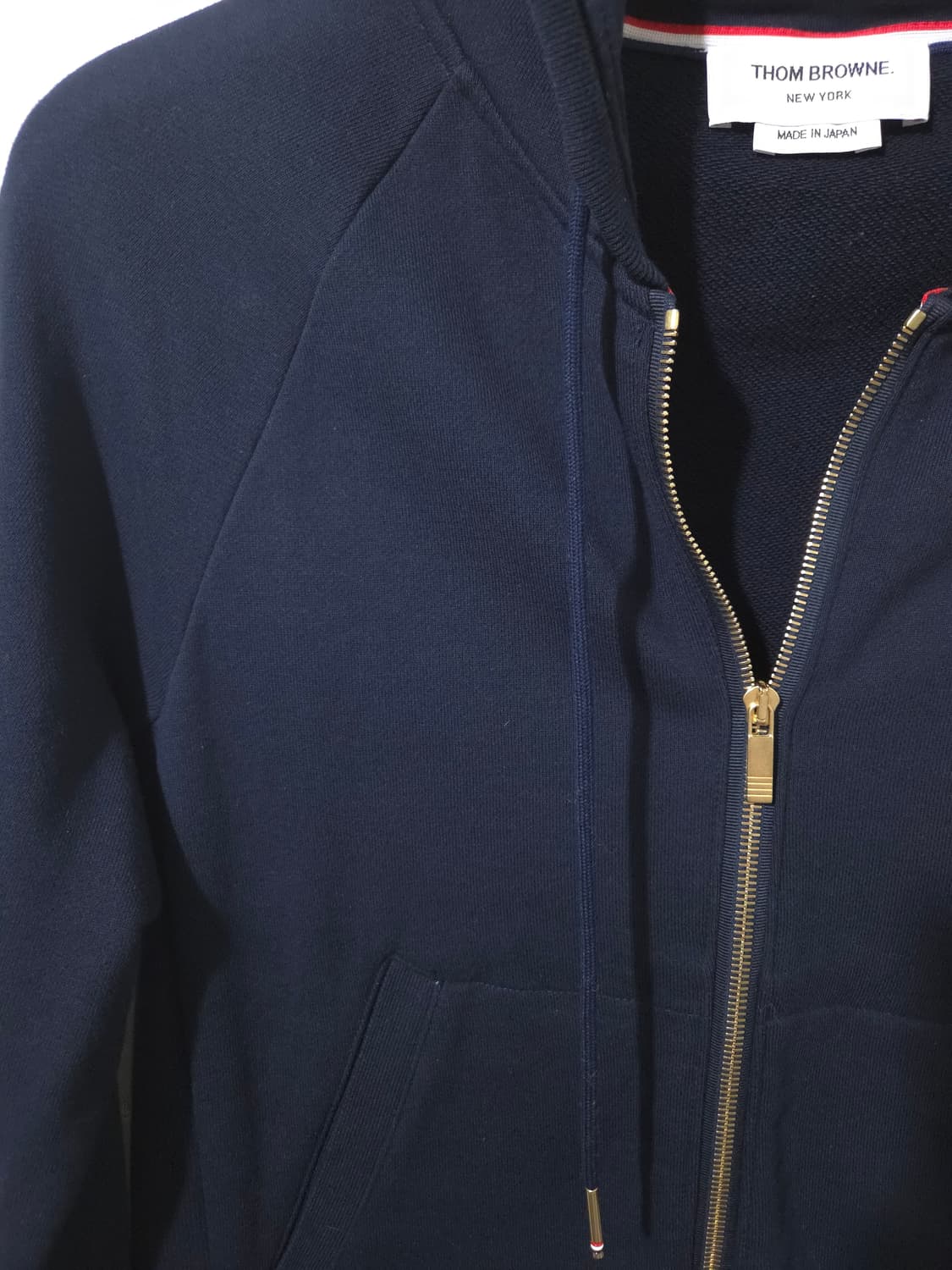 [3, 새상품급] 톰브라운 사선완장 금장 후드집업  상품이미지4