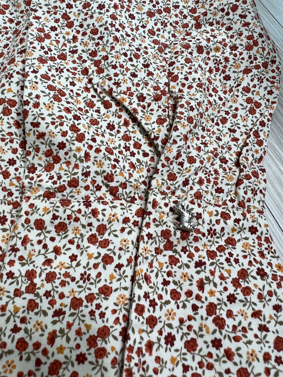 쿠미쿄쿠 잔꽃 은강아지 단추 블라우스 상품이미지4