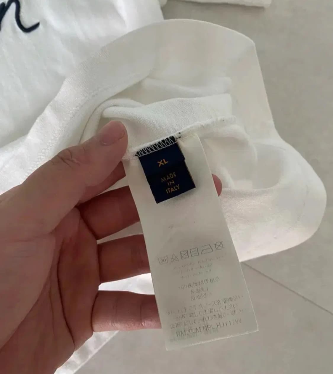 루이비통 엠브로이더드 반팔 상품이미지3