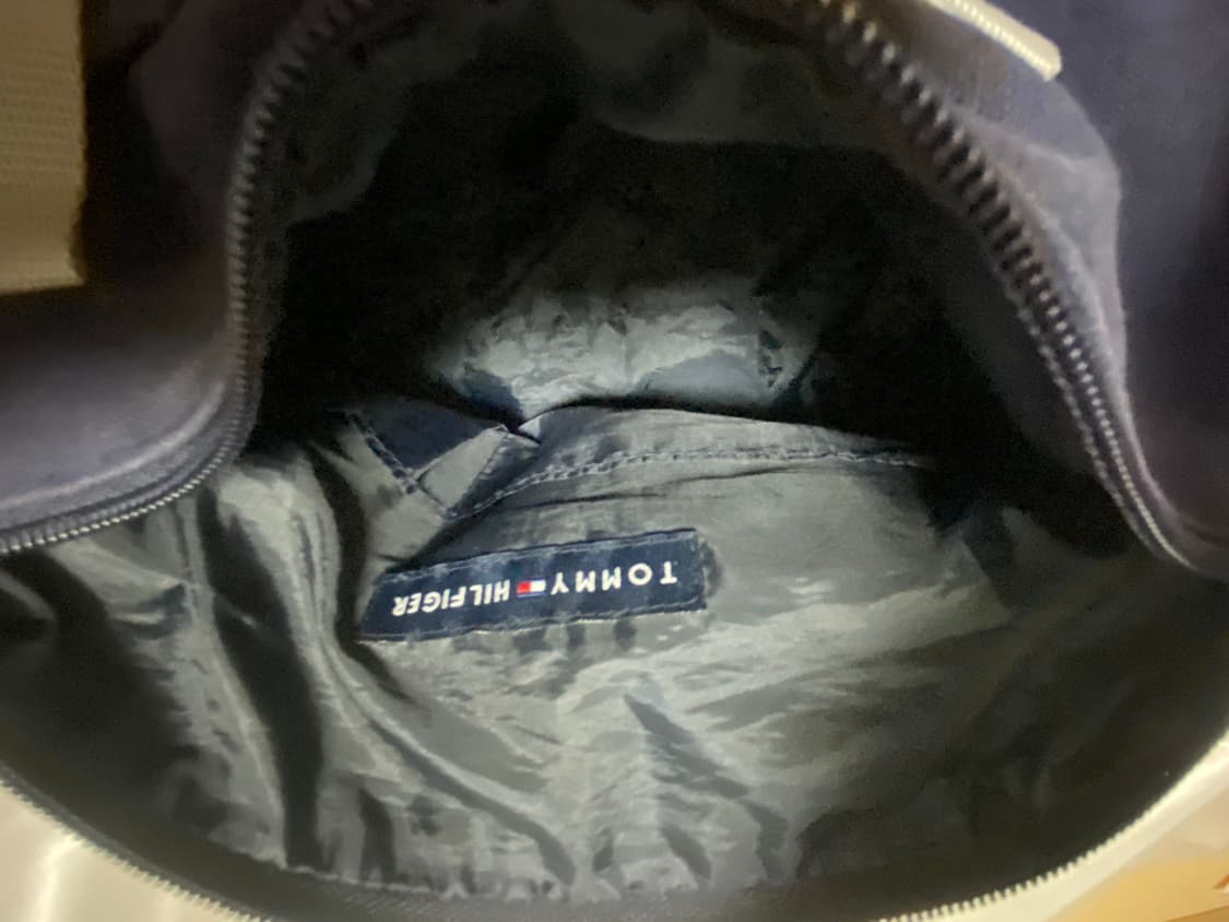 타미힐피거 네이비 망치백 (스트랩 포함) 상품이미지10