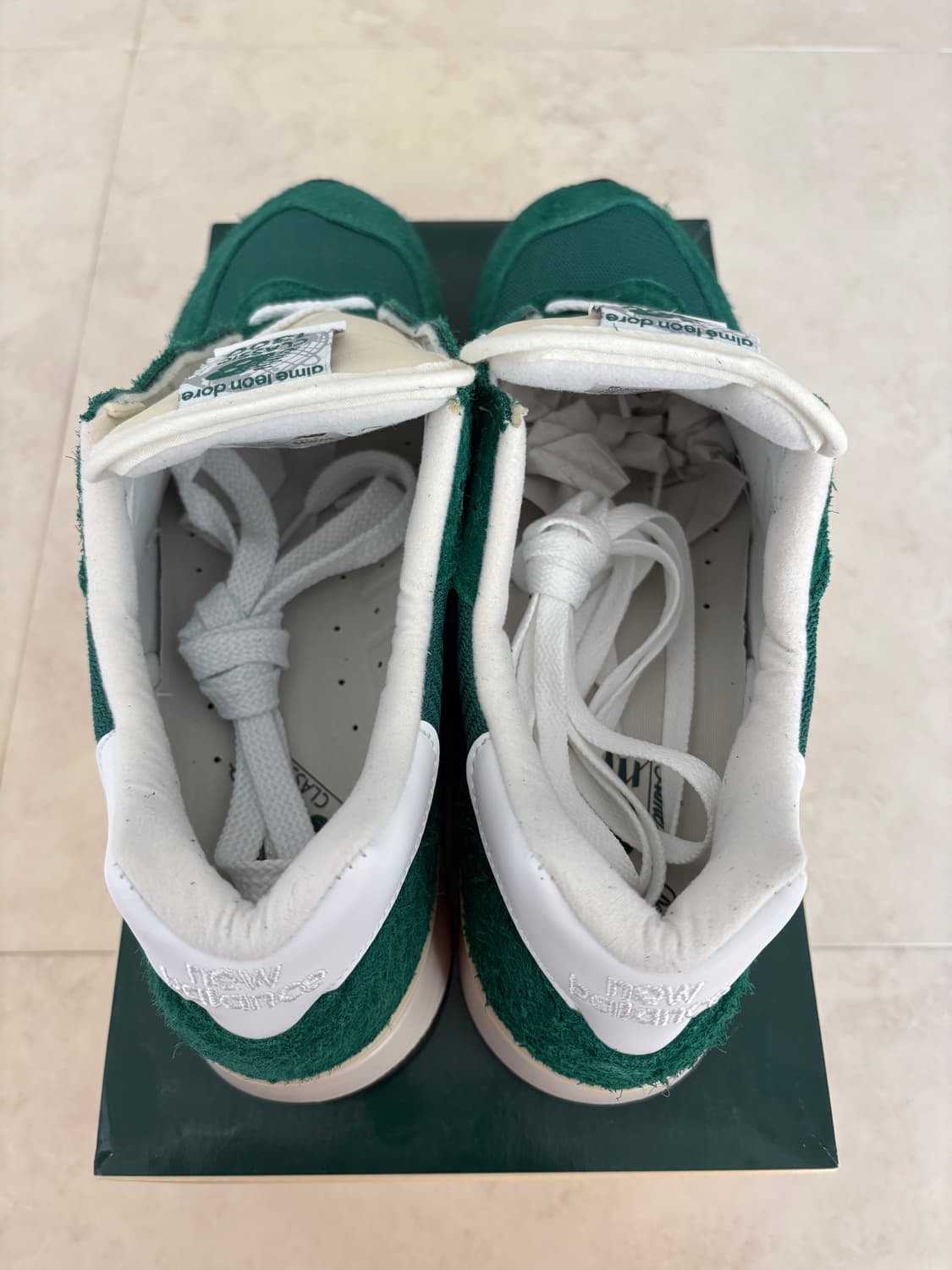 [280] 뉴발란스 에임레온도르 1300 보타니컬 그린 상품이미지8