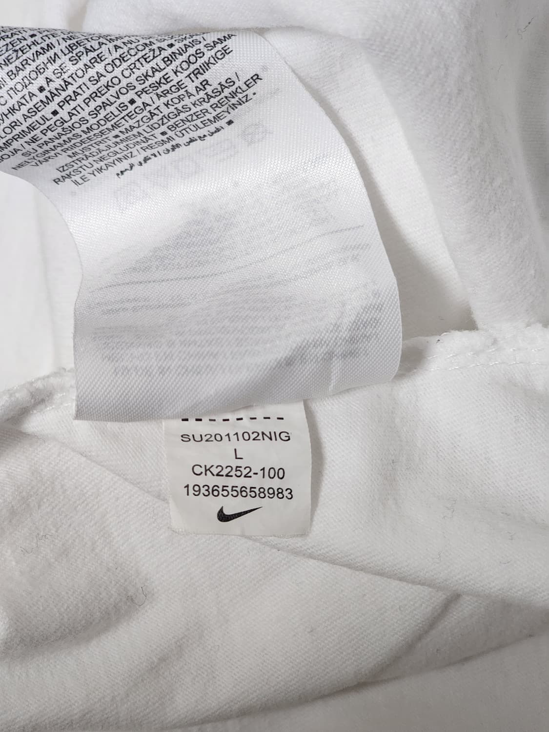 나이키 스포츠웨어 SWOOSH 프린팅 반팔 티셔츠 블랙 L 상품이미지6