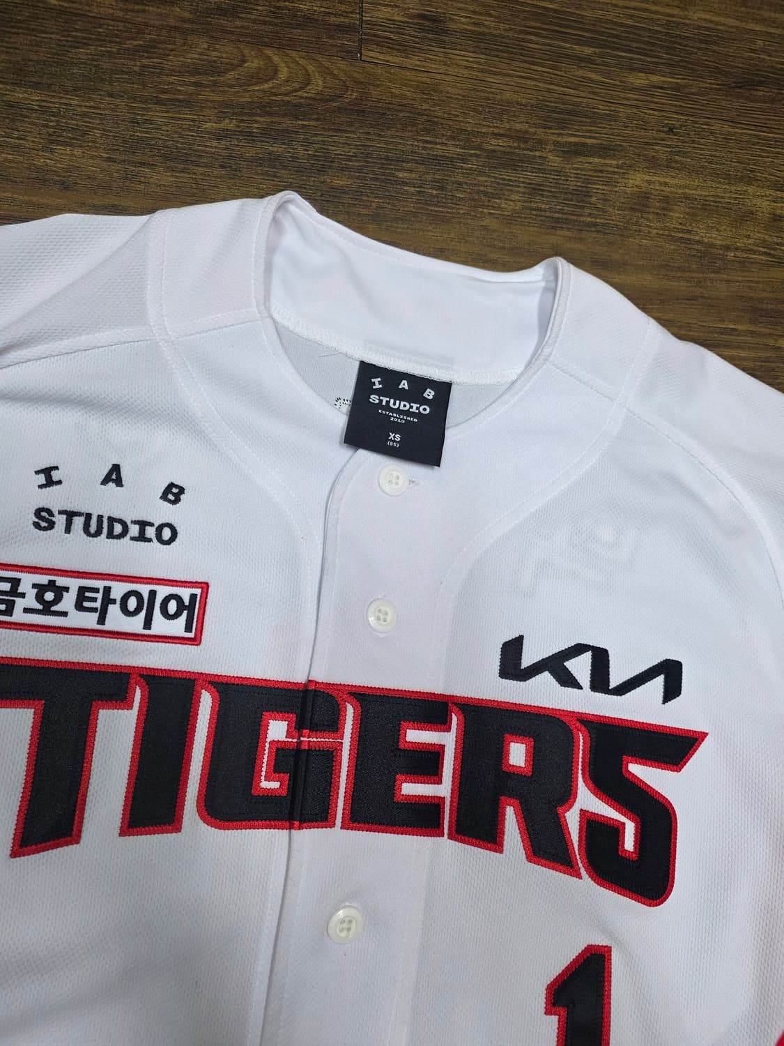 아이앱스튜디오 x기아타이거즈 유니폼  상품이미지2