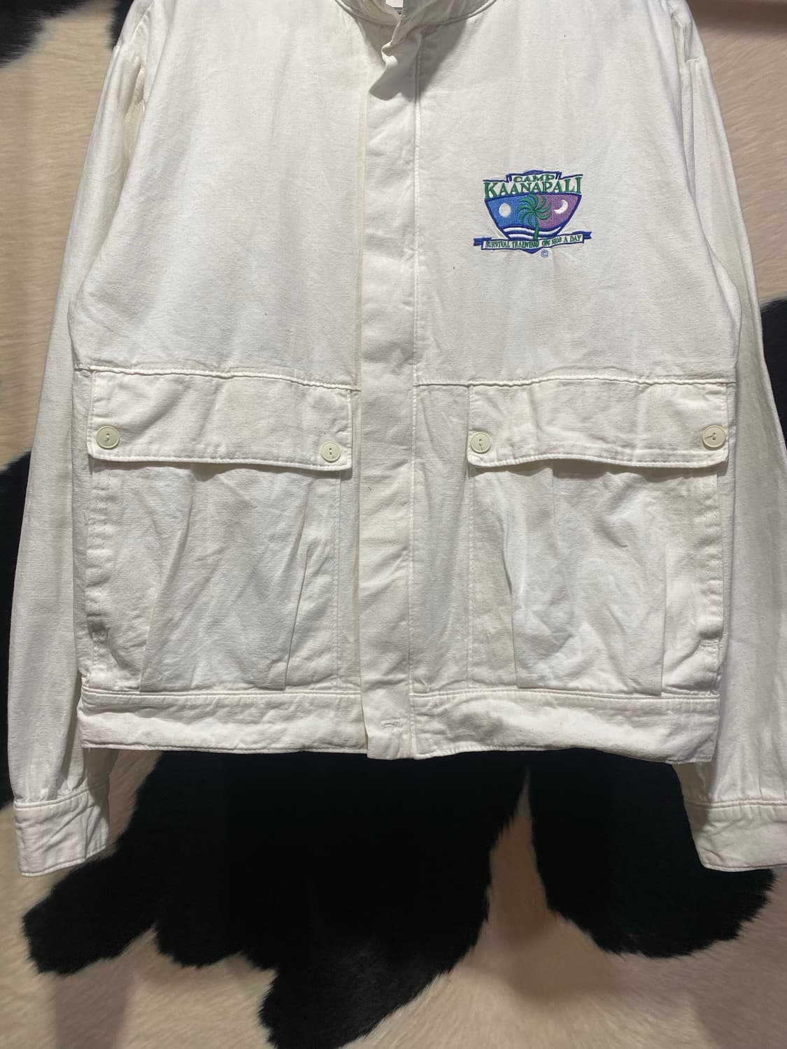 Crazy shirts 자수 디테일 화이트 코튼 봄버 상품이미지4