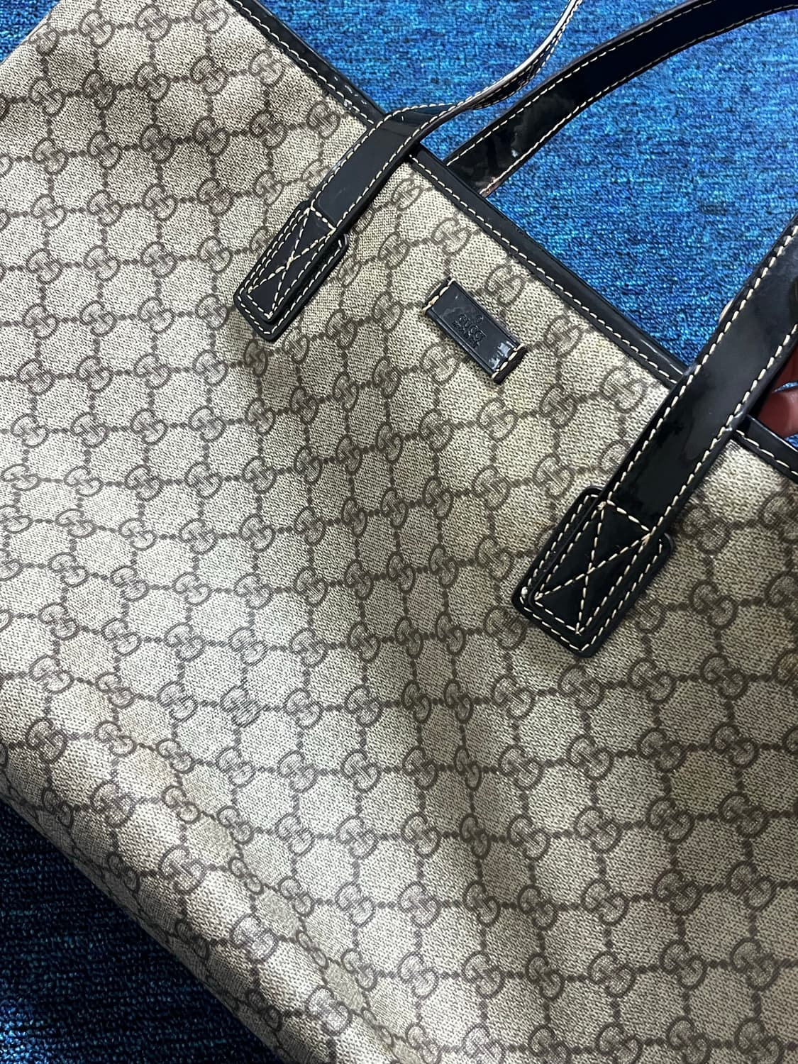 구찌 GG 수프림 쇼퍼백 상품이미지7