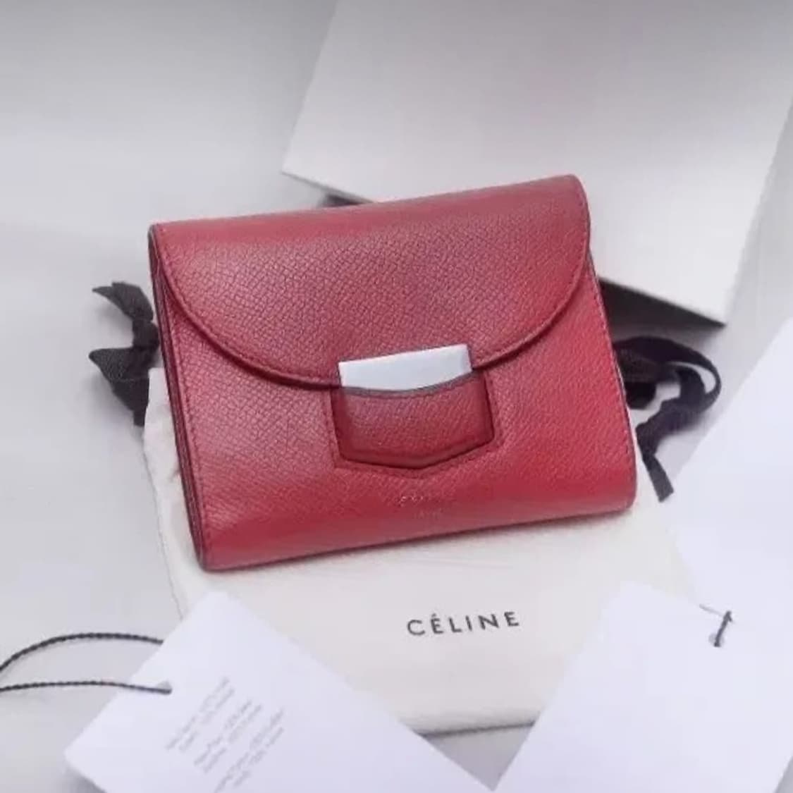 셀린느 (CELINE) 트로터 폴드 멀티펑션 컴팩트 반지갑 상품이미지1