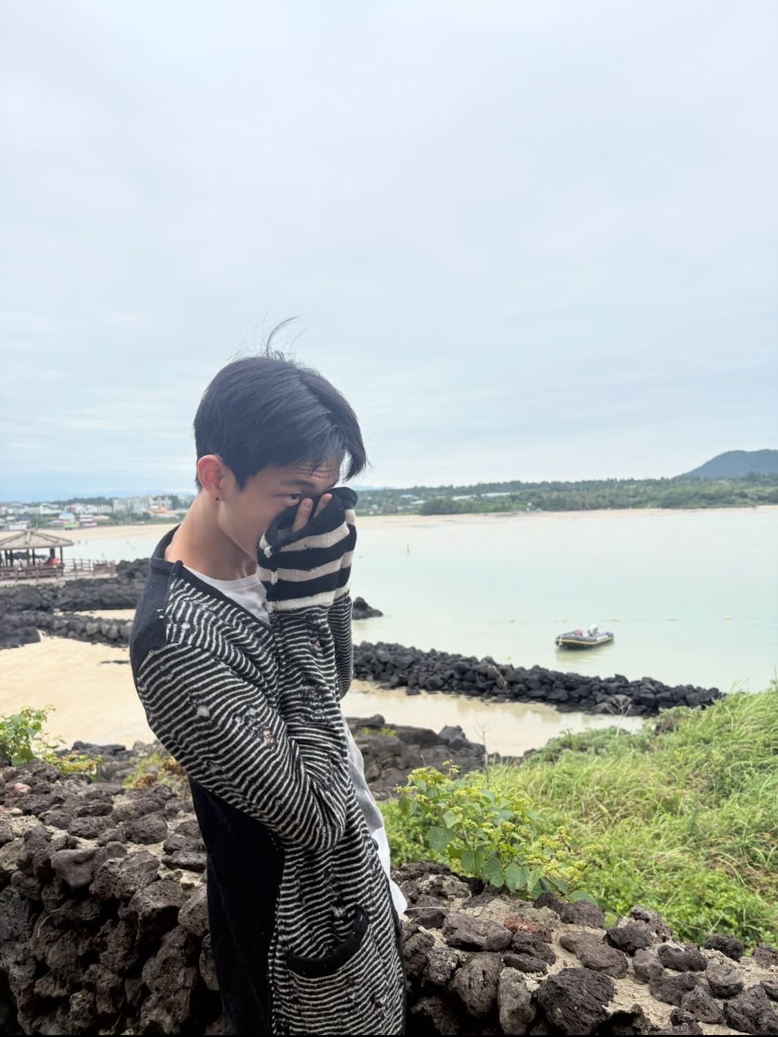 Mihara yasuhiro destroyed knit cardigan 상품이미지1