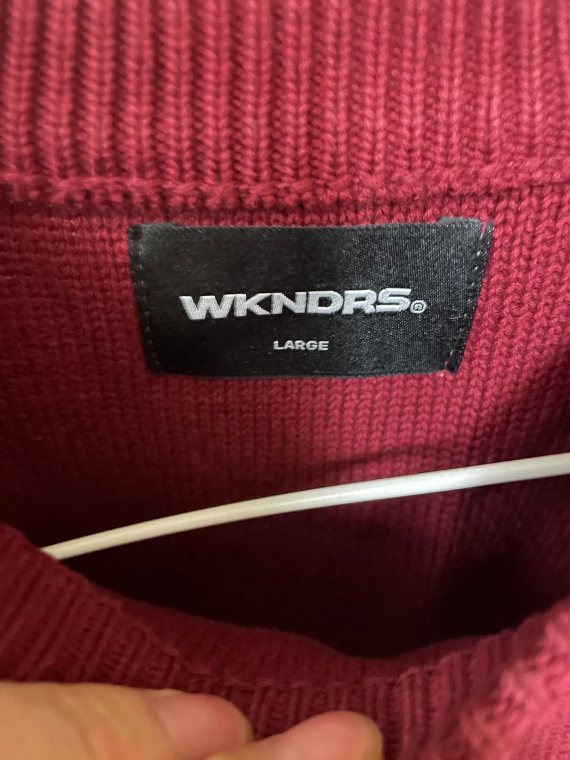 위캔더스 피로 버건디 니트 상품이미지3