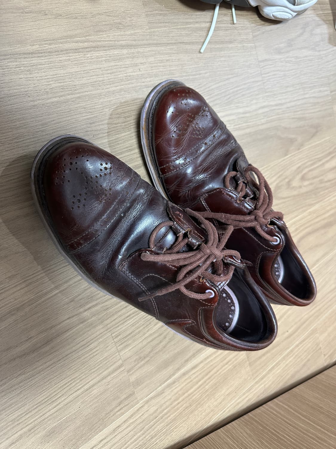 나이키 스톰웰트 브로그윙팁 265 상품이미지1