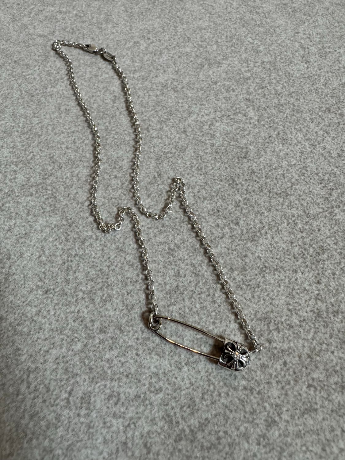 크롬하츠 세이프티핀 1p 다이아 목걸이 16인치 상품이미지1