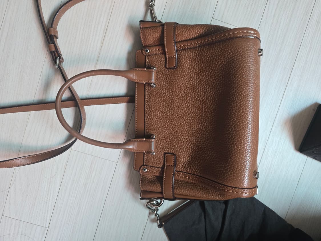 코치 크로스백 상품이미지2