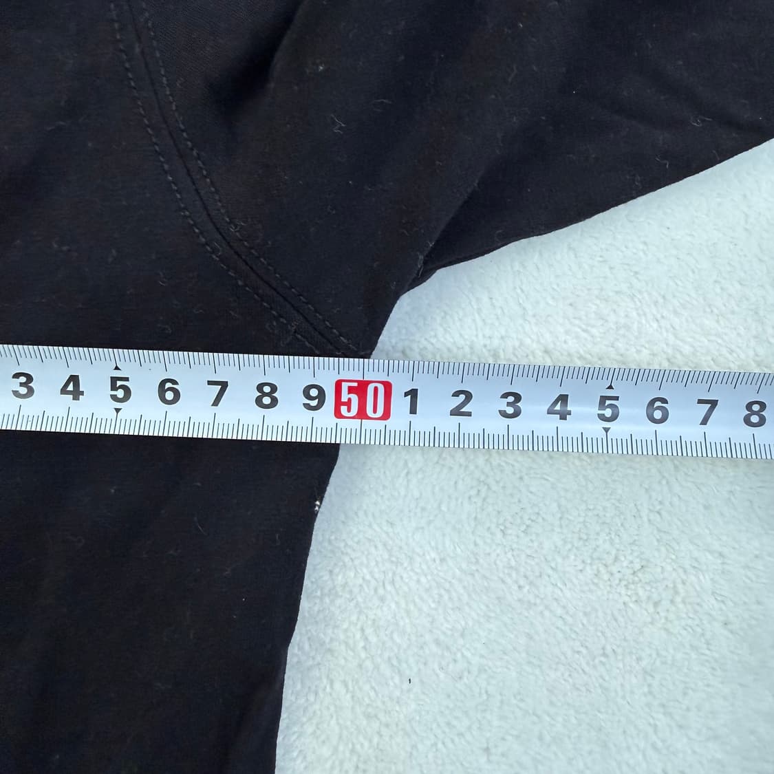 실측확인 휴고보스 슬림핏 긴팔티 0303T 상품이미지5