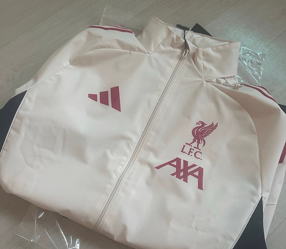 리버풀 아디다스 바람막이 상품이미지1