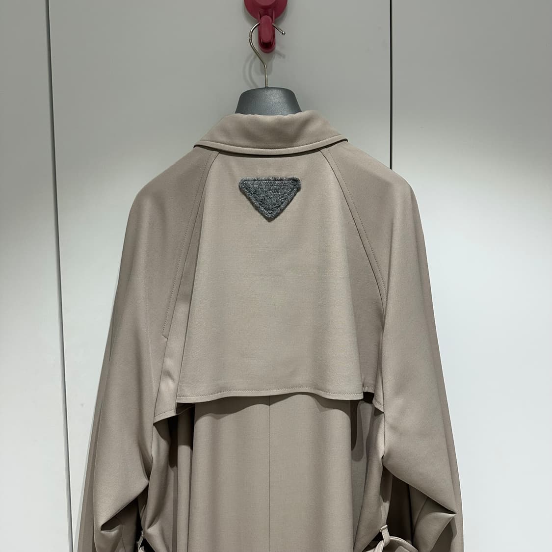 프라다 라프시몬스 울 트렌치코트 상품이미지3