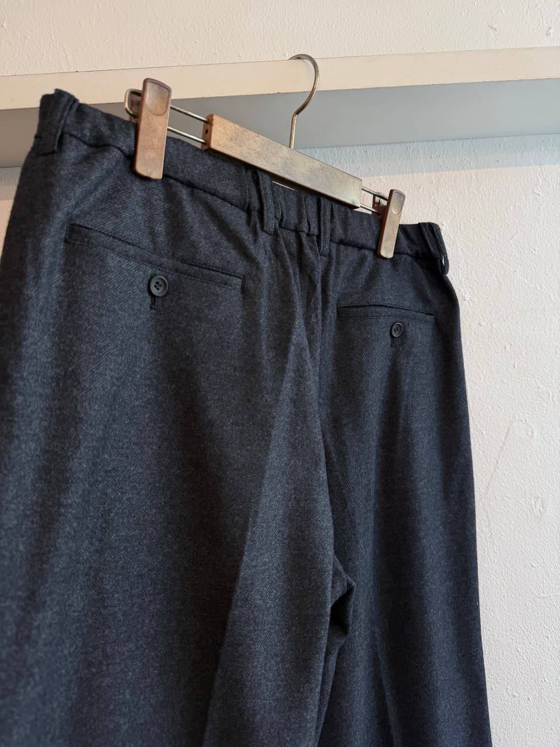 이세이미야케 슬랙스 상품이미지4