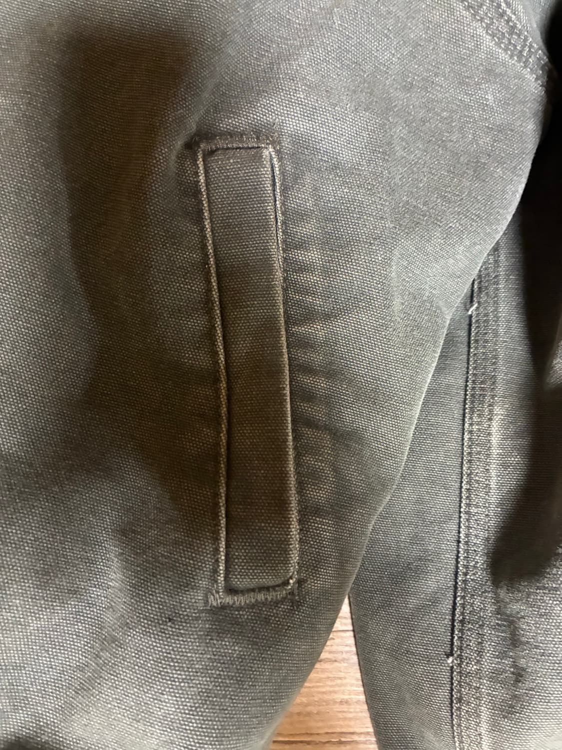 칼하트 j14 mos m사이즈  상품이미지3