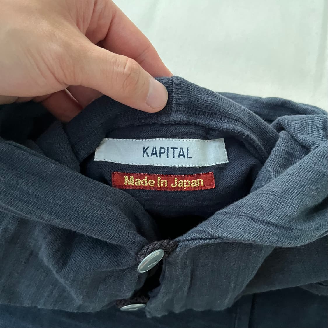 캐피탈 서프 버튼 후드티 상품이미지5