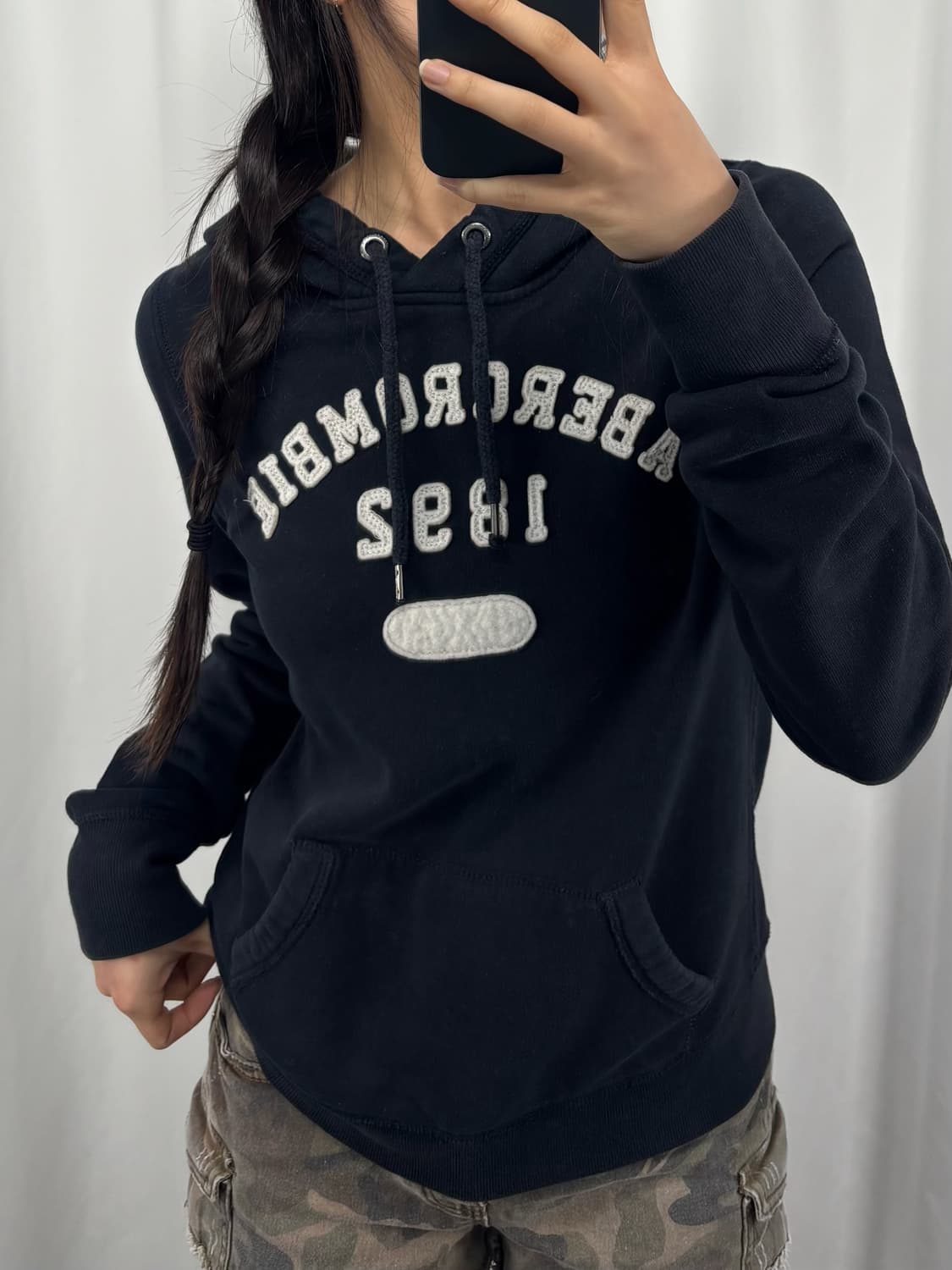 아베크롬비 로고 네이비 후드티 상품이미지1