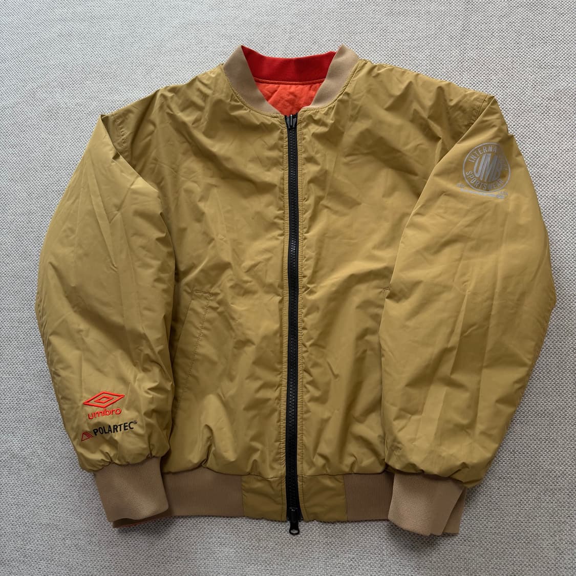 엄브로 리버시블 퀄팅 봄버 자켓 상품이미지2