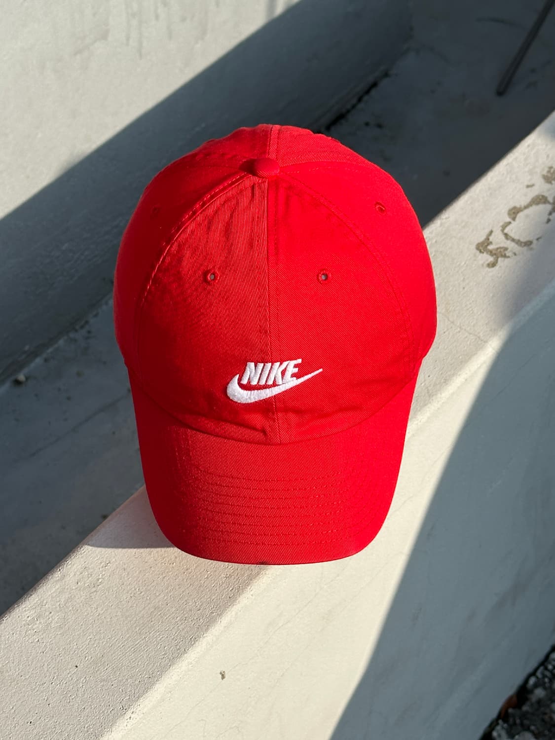 [F] 나이키 로고 헤리티지86 퓨추라 레드 볼캡 모자 상품이미지1