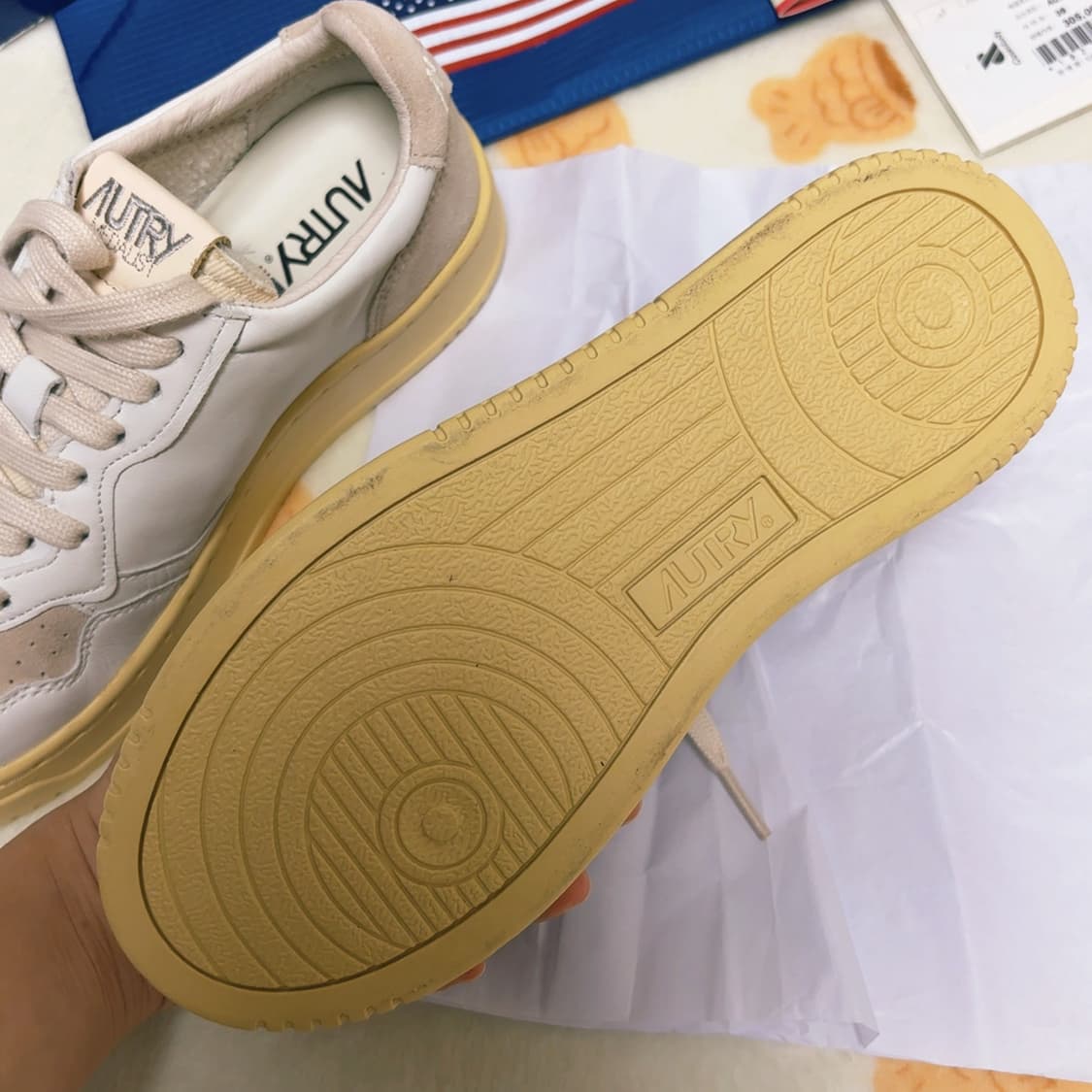 AUTRY 오트리 메달리스트 로우 스니커즈 AULWSL01 상품이미지5