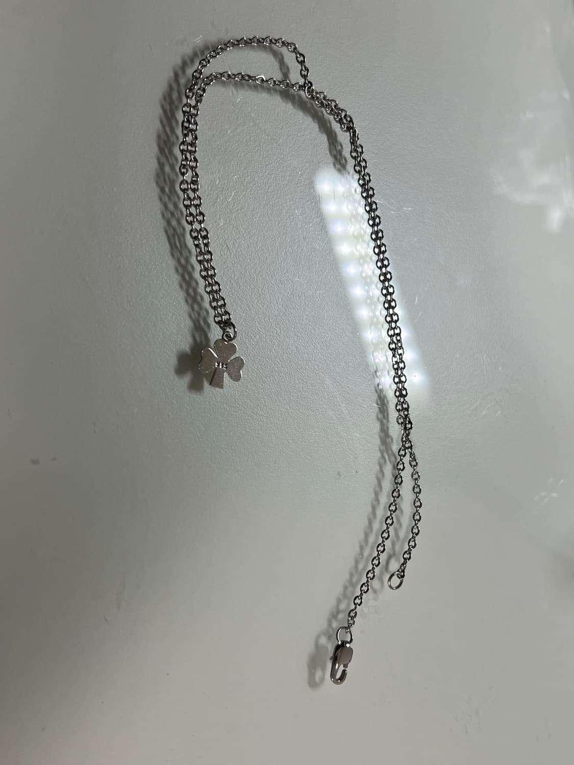 판매)인세인개러지 클로버 실버목걸이 상품이미지3