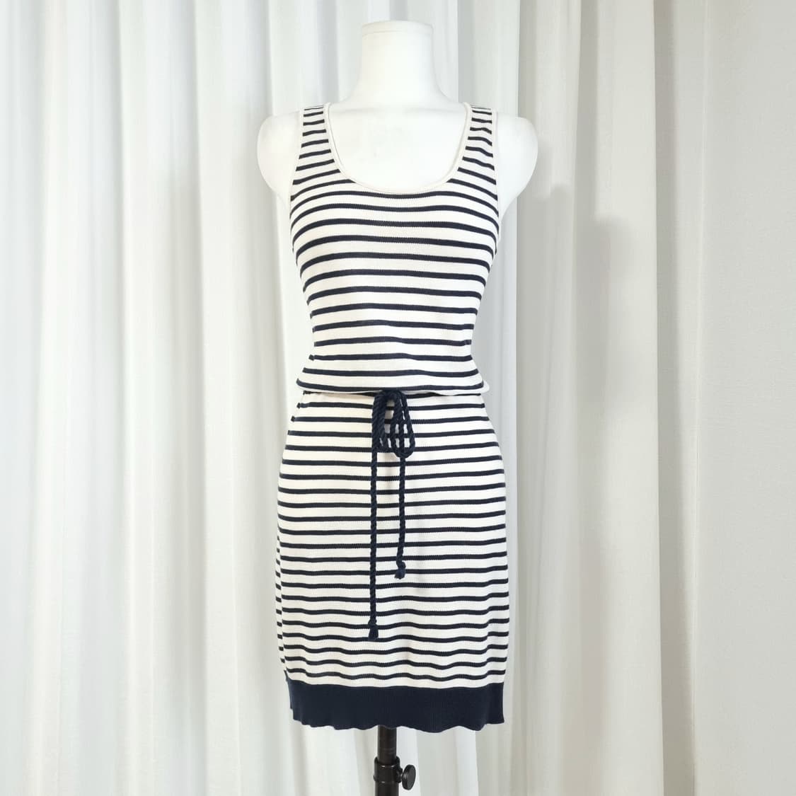 조셉 JOSEPH 코튼린넨 니트 원피스 휴양지룩 (44~날씬55/표기M) 상품이미지1