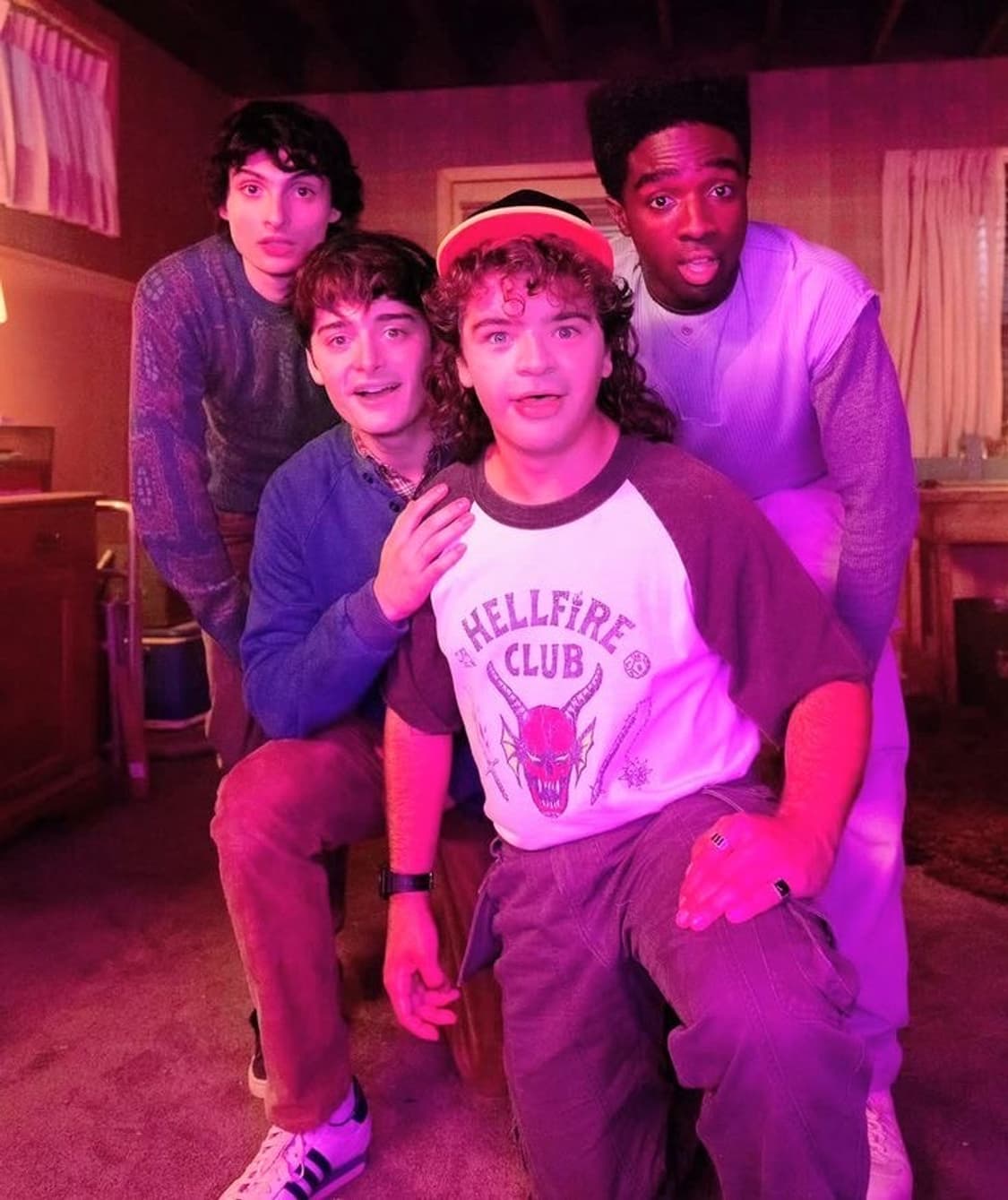 넥플릭스 기묘한이야기 헬파이어 클럽 티셔츠 상품이미지3