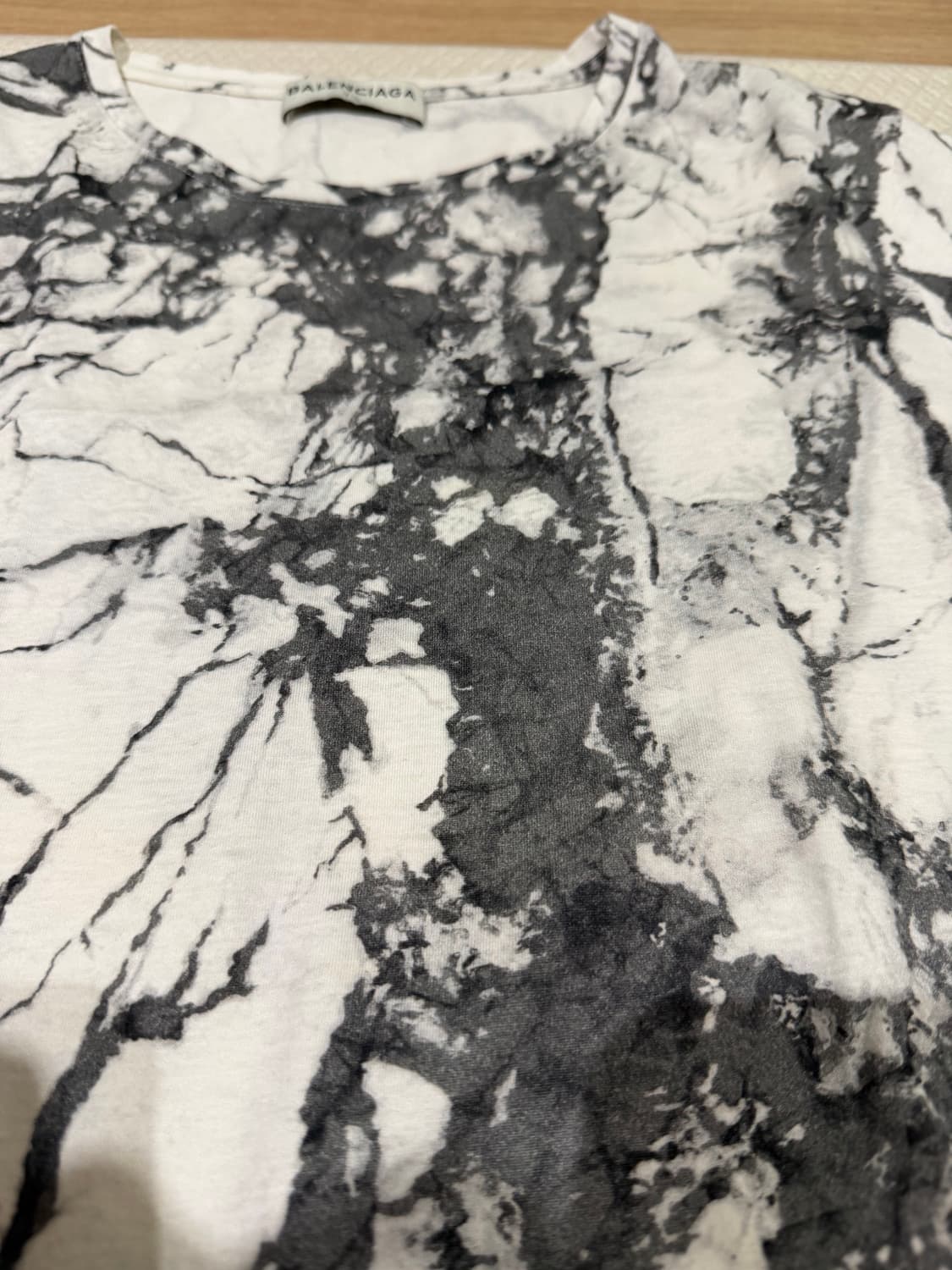 발렌시아가 반팔티셔츠 상품이미지3