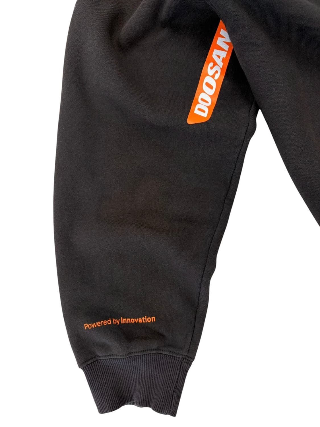 아이앱스튜디오 X 두산 스웻셔츠 맨투맨 딥브라운 (L) 상품이미지5