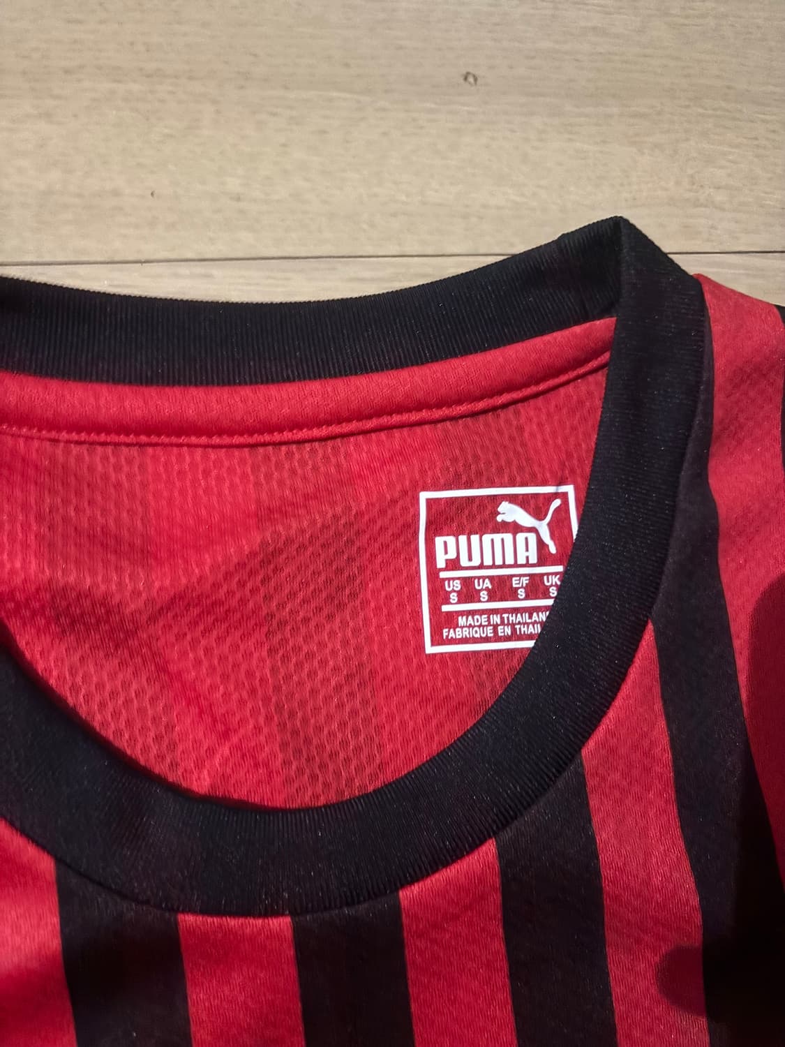 푸마 AC밀란 23/24 홈 노마킹 상품이미지3