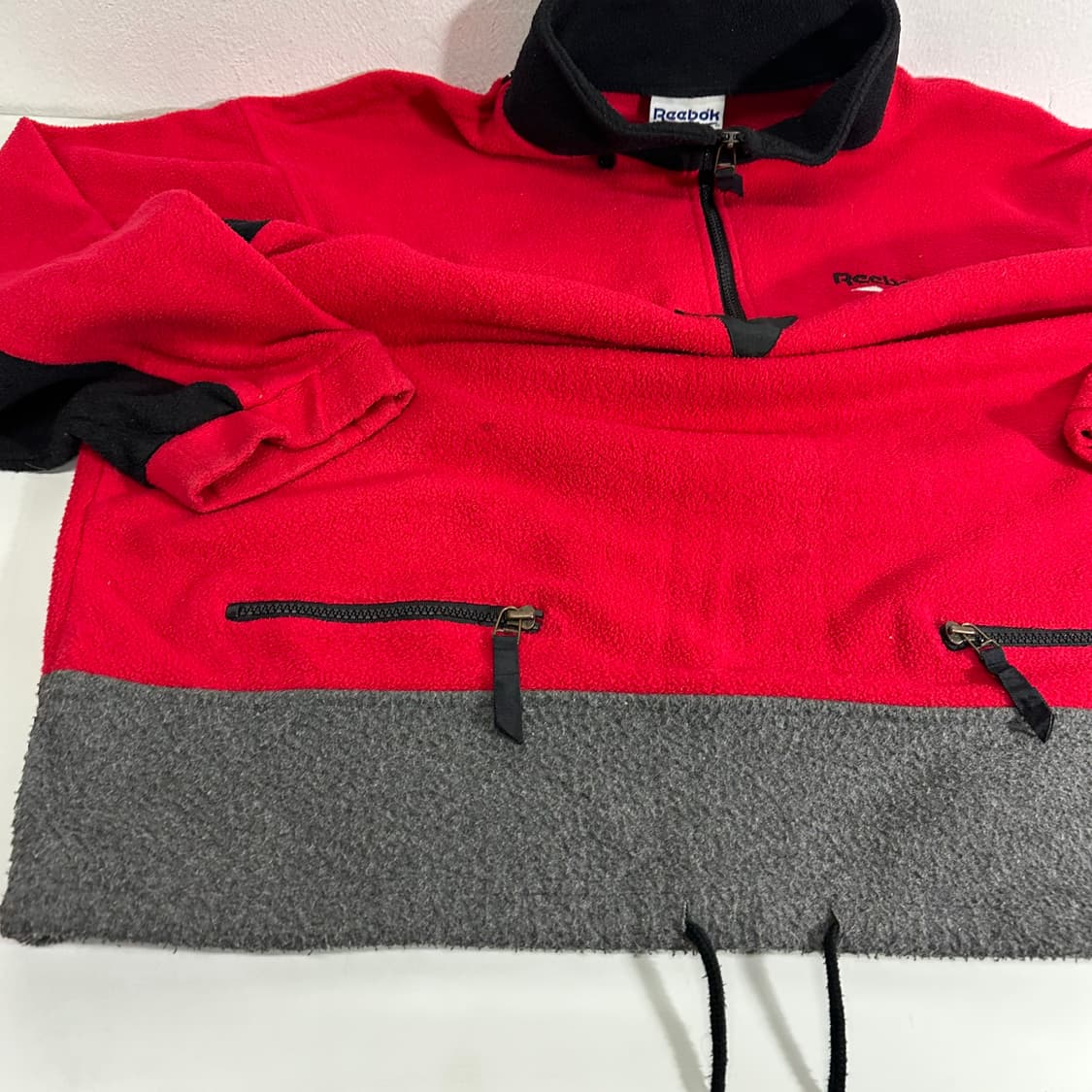 FREE 리복 레드 백로고 올드스쿨 오버핏 후리스 반집업 상품이미지2