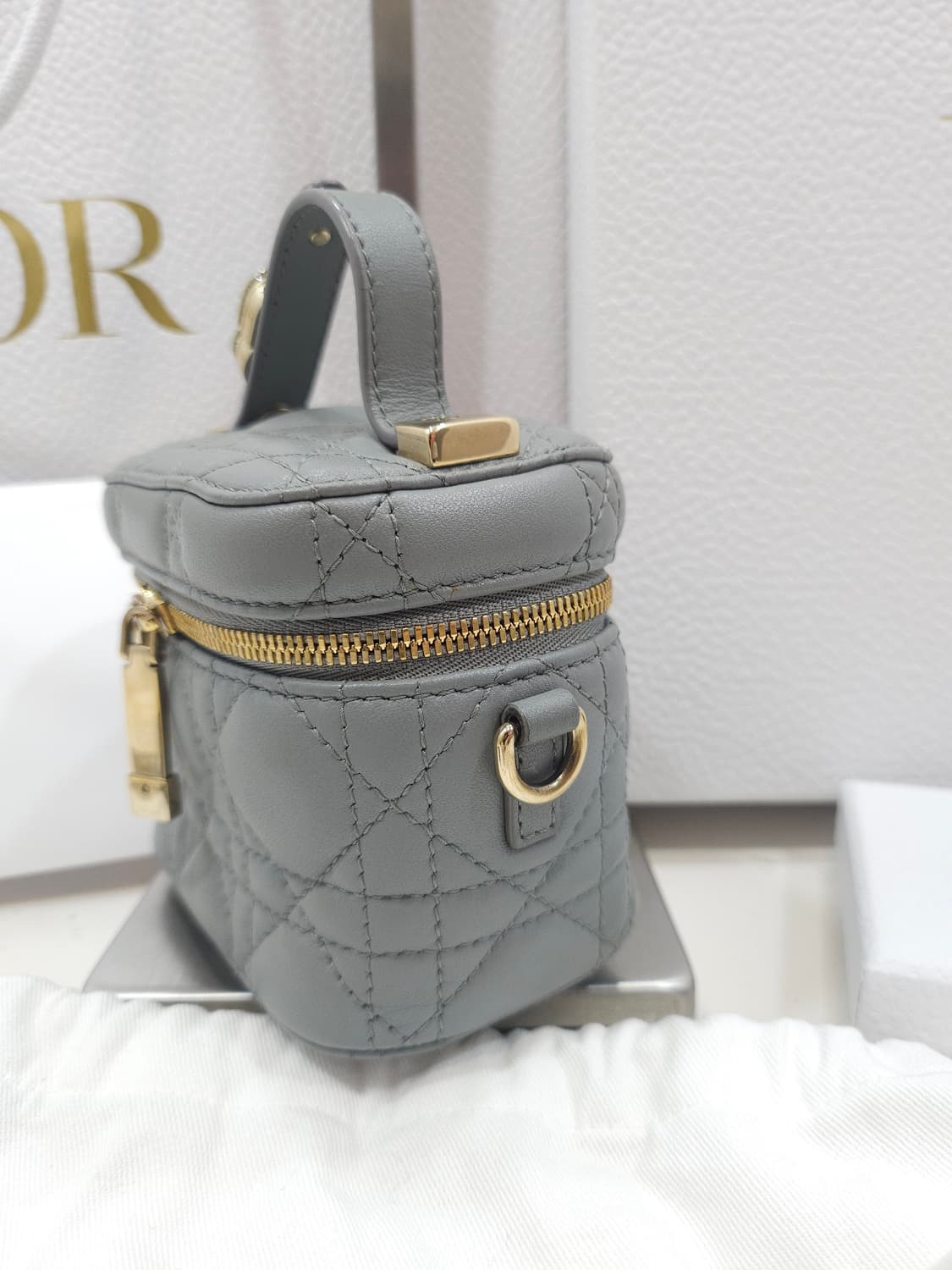 디올 레이디 마이크로 베니티백 상품이미지6