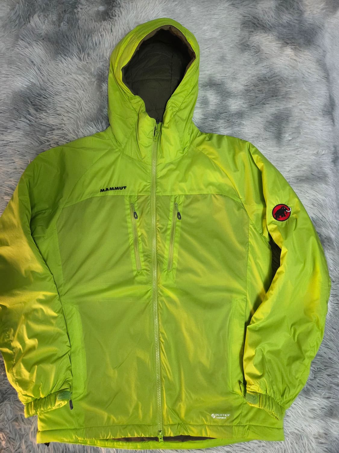 마무트 라이트 그린 바람막이 자켓 상품이미지1