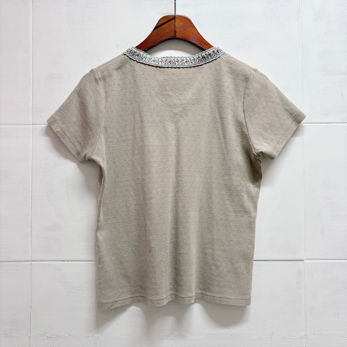 Laura ashley 로라애슐리 자수 레이스 반팔 티셔츠 JPN  상품이미지4